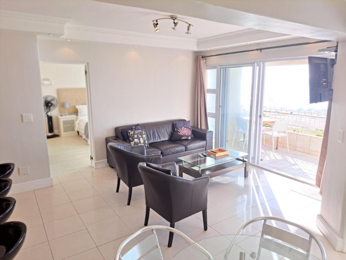 3 Bedroom Sea Facing Family Apartment Cape Town Moullie Point Eksteriør billede