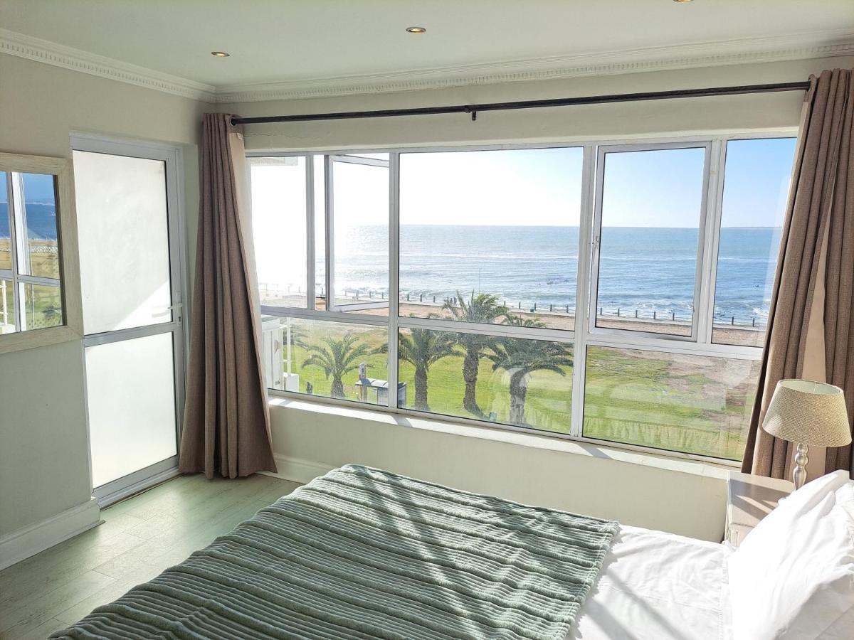 3 Bedroom Sea Facing Family Apartment Cape Town Moullie Point Eksteriør billede